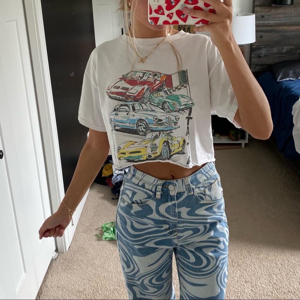 Cropped Graphic Tee